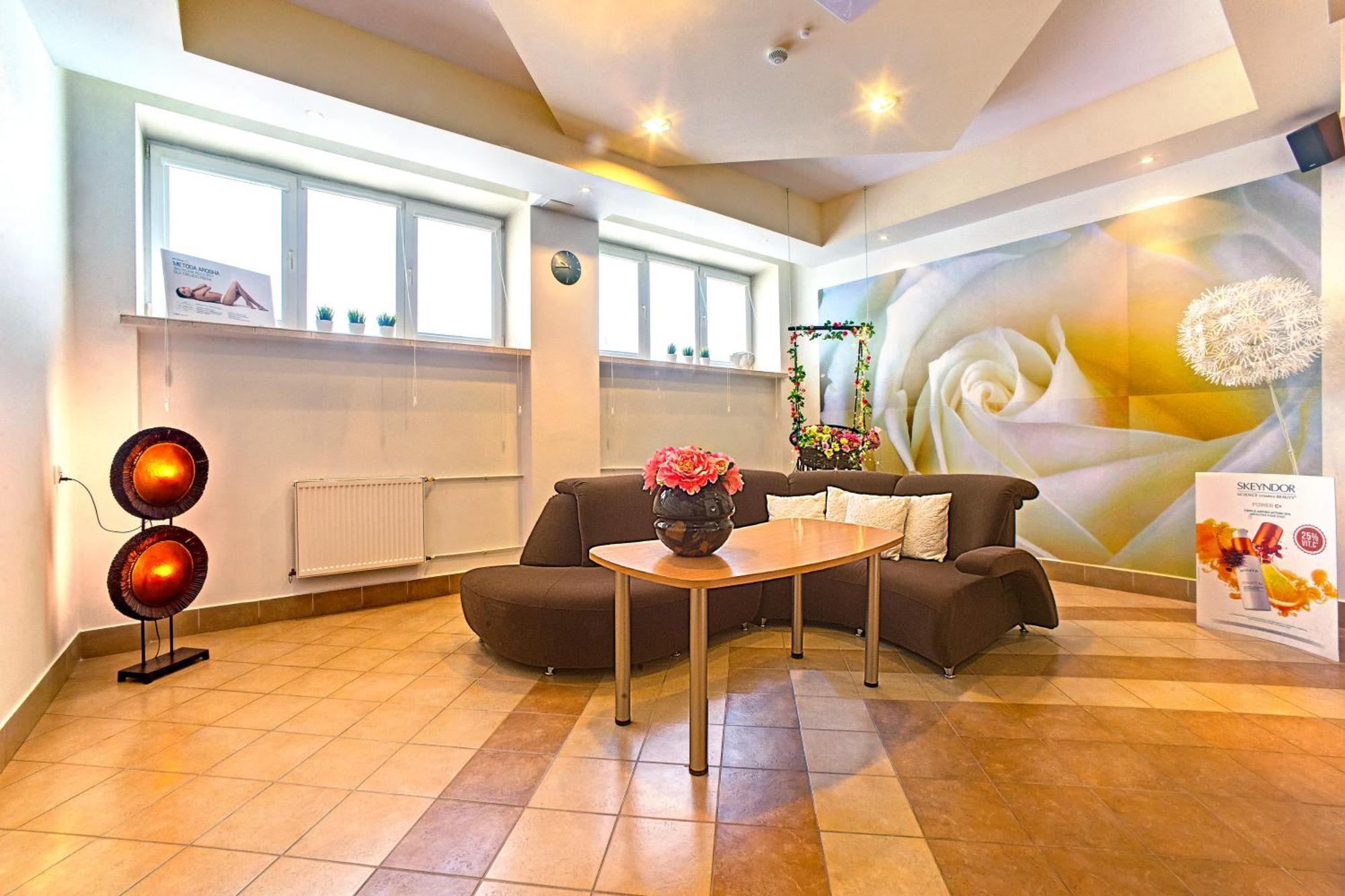 Kzzg W Polsce, Gornicze Sanatorium Zwiazkowe "Gornik" Hotel Iwonicz-Zdroj Ngoại thất bức ảnh