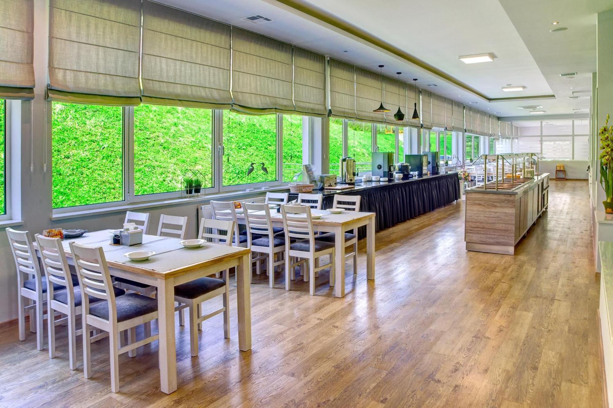Kzzg W Polsce, Gornicze Sanatorium Zwiazkowe "Gornik" Hotel Iwonicz-Zdroj Ngoại thất bức ảnh
